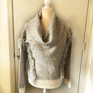 RD style NWOT fringe M high low